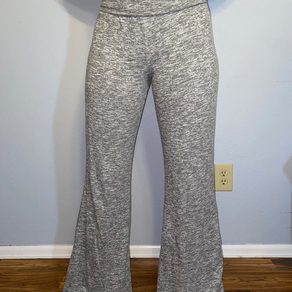 Grey Juicy Couture Sweatpants (little use) - Picture 4 of 5